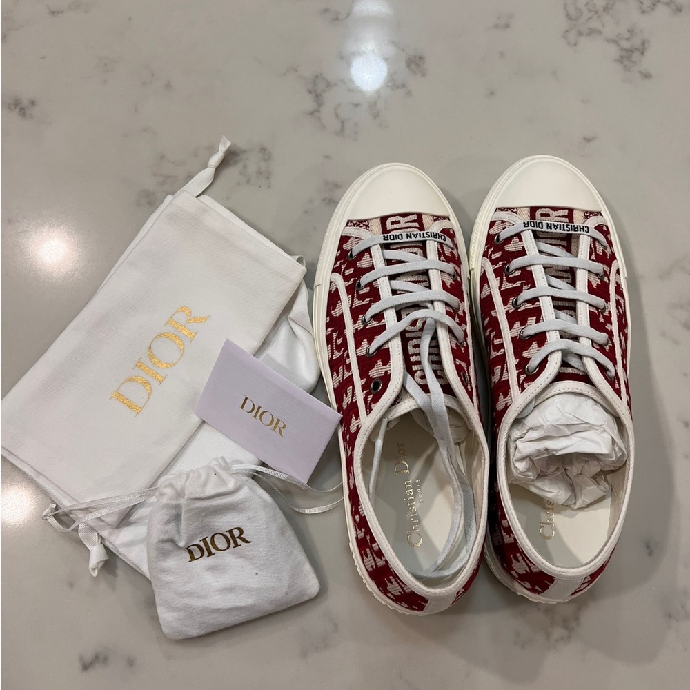 Dior sneakers Trendy never worn